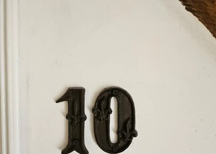 -berry Artdeco- Im Chateau Thor Lontzen