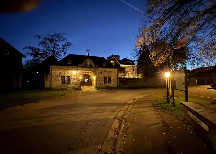 -berry Artdeco- Im Chateau Thor Guest house *